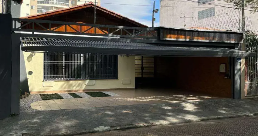 Casa em jardim zaira com 250.00 m² , 3 quarto(s) , 1 suíte(s) , 4 vaga(s).