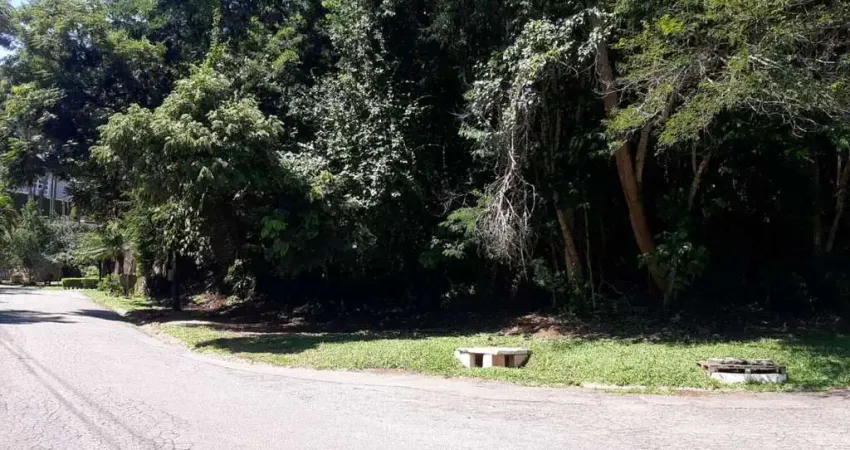 Terreno à venda na Avenida Caraguata, Cumbari, Mairiporã