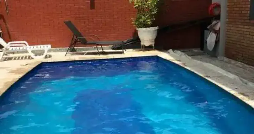 Sobrado em jardim maia com 350.00 m² , 3 quarto(s) , 3 suíte(s) , 6 vaga(s).