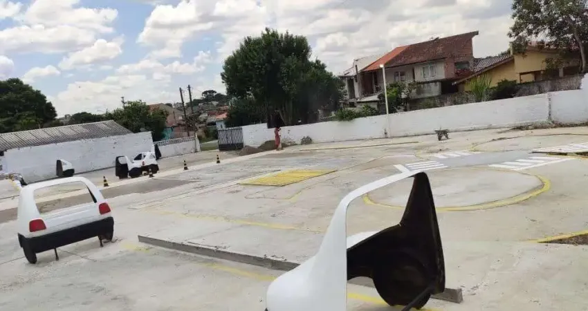 Terreno comercial para alugar na Rua Jundiaí do Sul, 731, Sítio Cercado, Curitiba