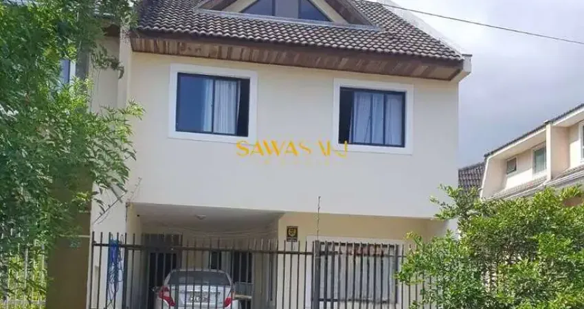 Sobrado à venda no bairro Jardim das Américas - Curitiba/PR