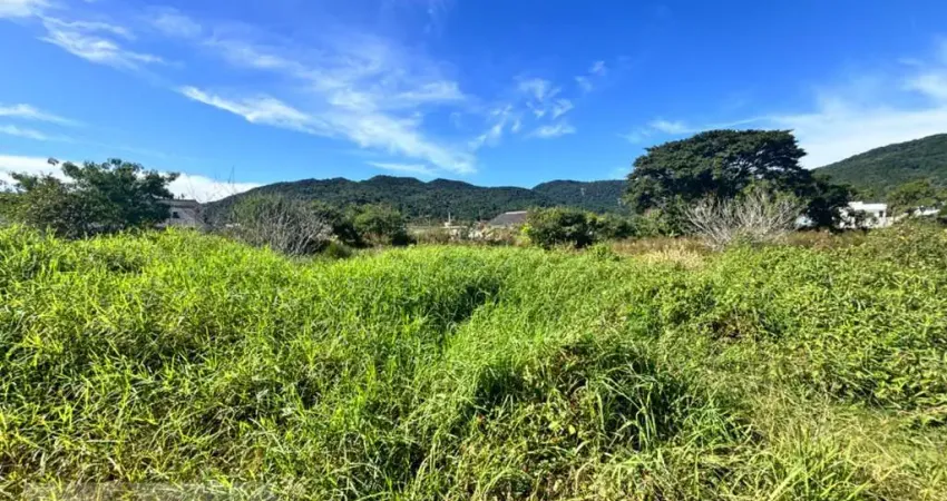 Lote à venda em Vargem Grande, Florianópolis: 2.458m² de área útil por R$1.300.000. Oportunidade única!
