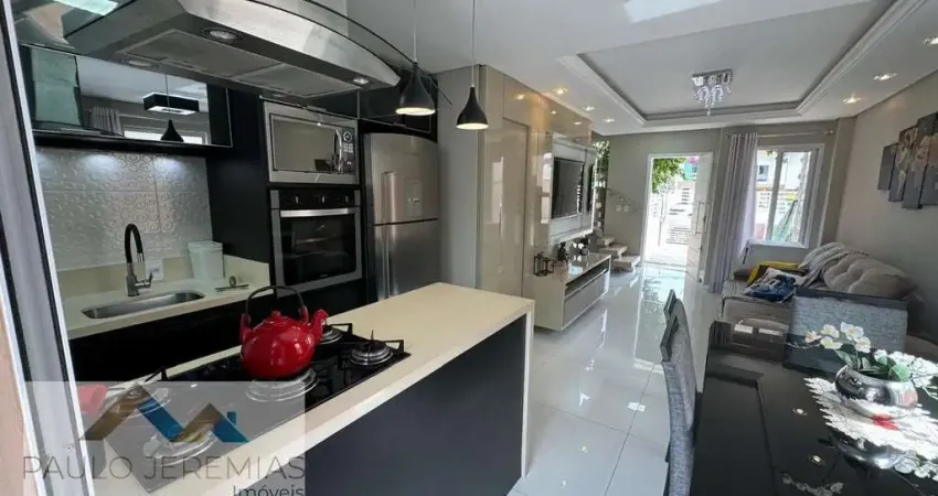 Casa à Venda em São João do Rio Vermelho, Floripa - 2 Dorms, 94m²