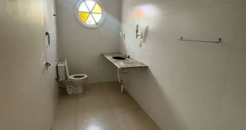 Alugue apartamento amplo em coqueiros, florianópolis: 6 dormitórios, 340m², 1 suíte. oportunidade única!