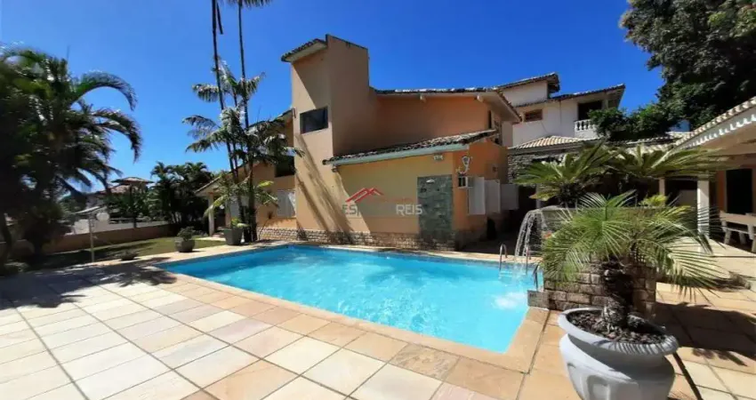 IMÓVEL EM CONDOMÍNIO NA TARTARUGA, COM 220M² DE AREA CONSTRUÍDA EM TERRENO DE 800M², Á 10MIN DE CAMINHA ATE O CENTRO E A 5MIN DA PRAIA