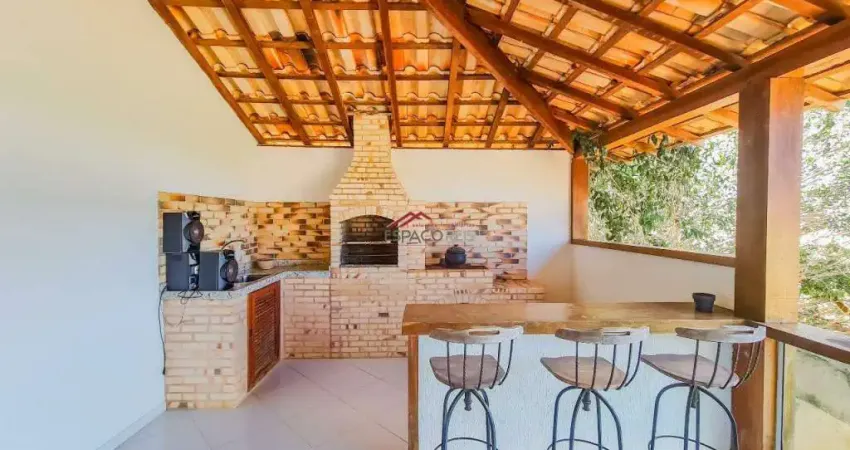 Casa à venda, 4 quartos, 2 suítes, 10 vagas, Ferradura - Armação dos Búzios/RJ