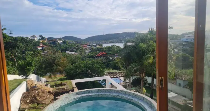 Casa à venda na Rua Hildegard Rosenthal, Ferradura, Armação dos Búzios