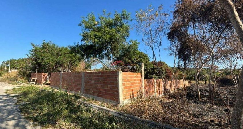 Terreno à venda no Arpoador da Rasa em Buzios
