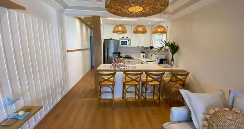 Casa a venda em condomínio a 300m da praia de Geribá, com 02 quartos, sendo 01 suíte e area gourmet privativa.