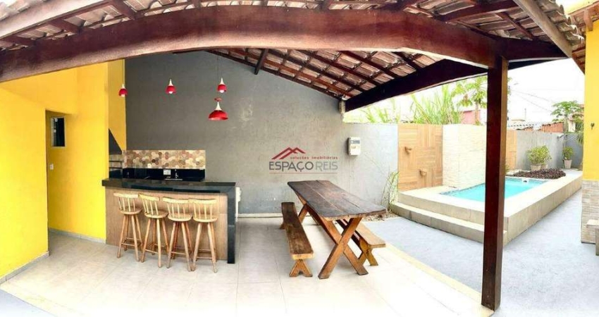 Casa com 1 suíte, 2 quartos, area gourmet e piscina