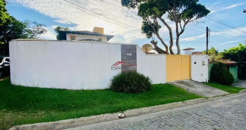 Casa independente a venda com 5 quartos no bairro Manguinhos!