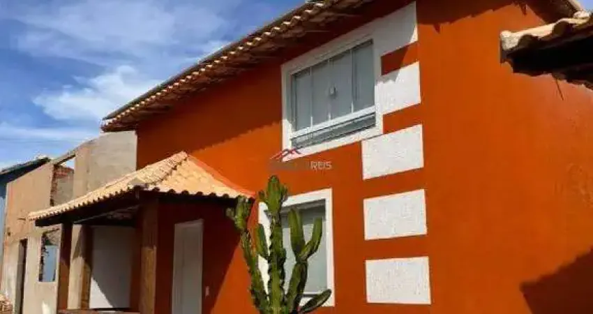 Flat à venda dentro de condomínio na Rasa em Buzios