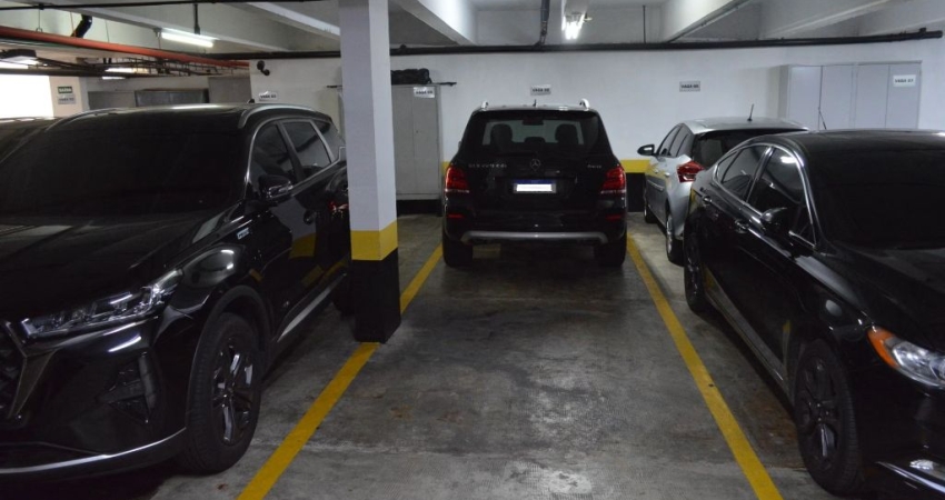 Apartamento para venda em São Paulo-SP, Jardim das Acácias, 3 quartos, 1 suíte, 1 sala, 4 banheiros, 2 vagas de garagem, 130m². Agende uma visita!