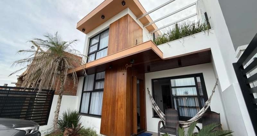 Casa à venda no centro de Imbé