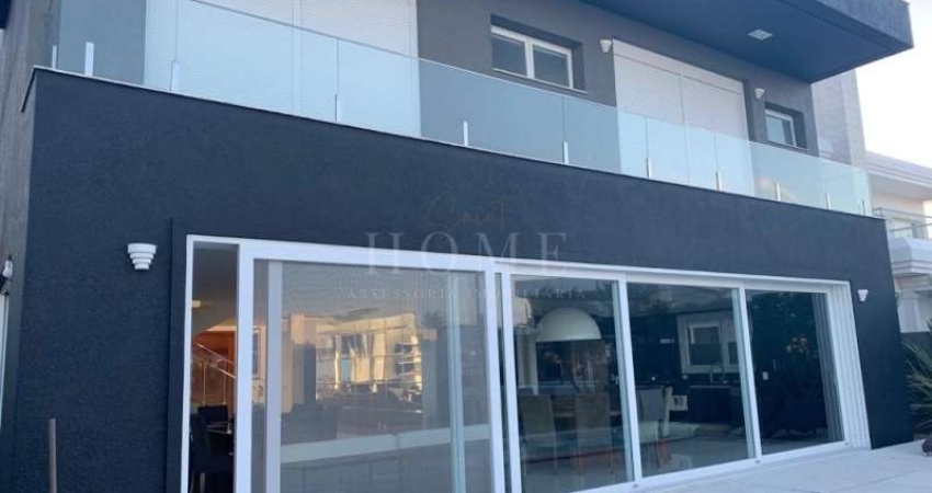 CASA COM 5 DORM EM CONDOMINIO FECHADO