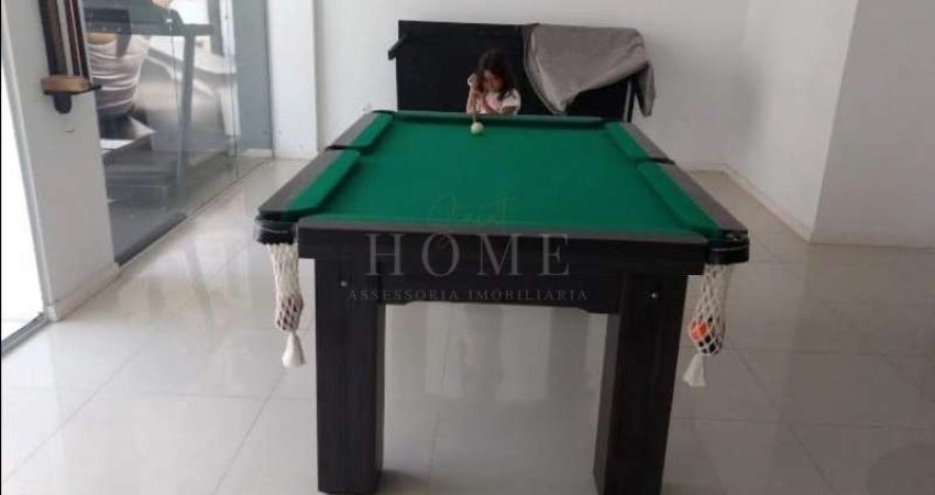APARTAMENTO COM 2 DORMITÓRIOS, SENDO 1 SUÍTE, MOBILIADO.