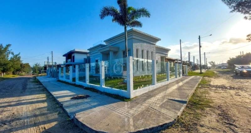 CASA COM 3 DORM 1 SUITE PRAIA GUARANI