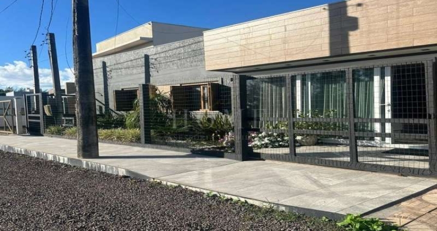 CASA A VENDA NO ARCO IRÍS PRÓXIMA AO MAR!