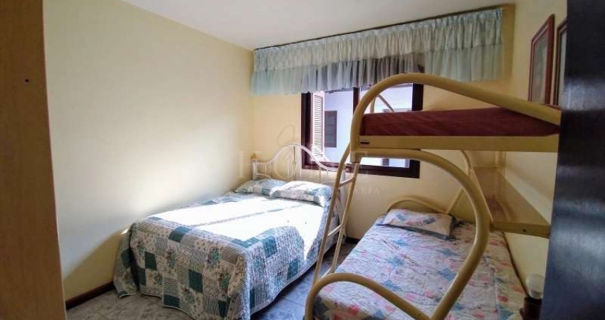 CASA 3 DORMITÓRIOS SENDO 1 SUÍTE