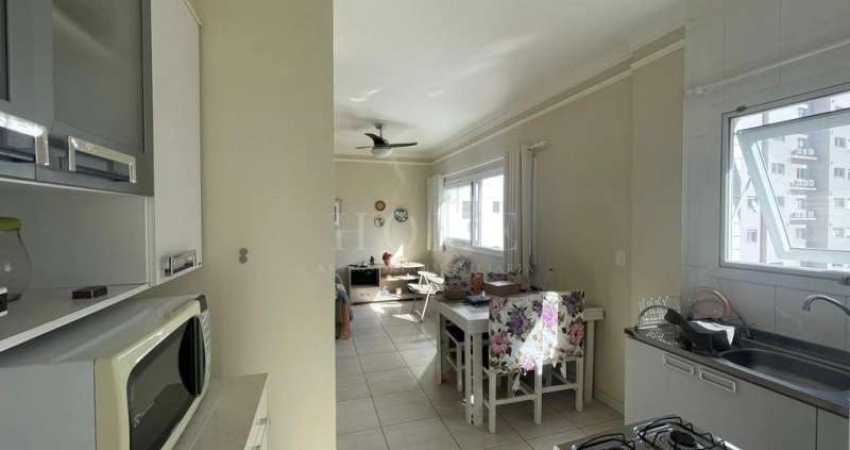 APARTAMENTO NO BAIRRO NAVEGANTES