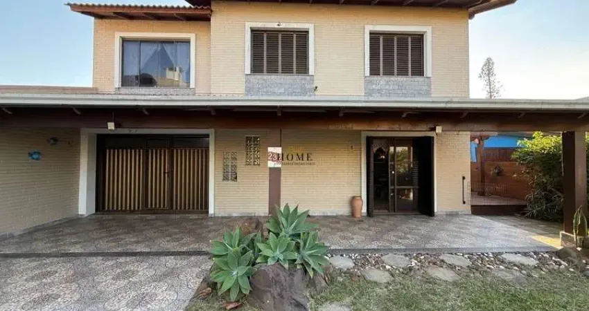 Casa à venda em Mariluz!