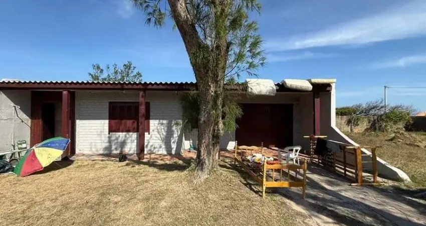 Casa com 2 quartos à venda no Mariluz (Distrito), Imbé 