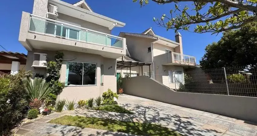 Casa com 3 quartos à venda no Centro, Imbé