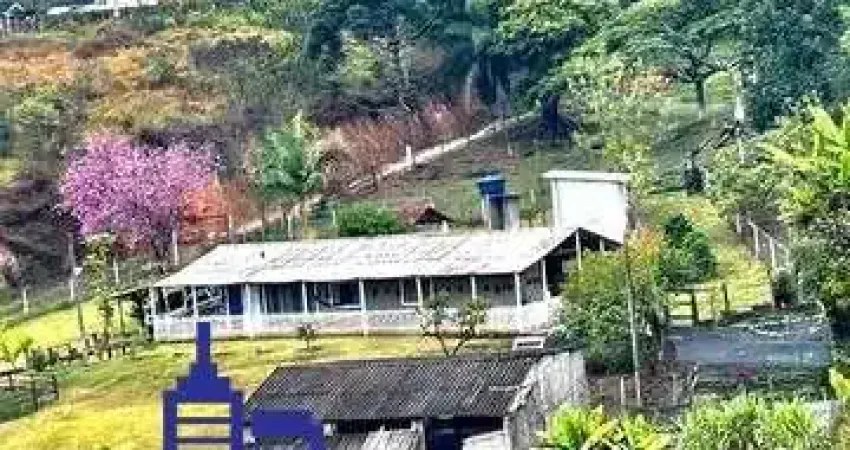 Excelente sitio de 65.000 m²/ varias nascentes à venda no bairro iara em atibaia