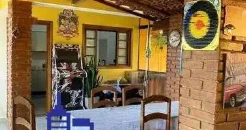 Linda chácara comescritura por 2.467 m²/ casa sede/ piscina e lago à venda em mairiporã