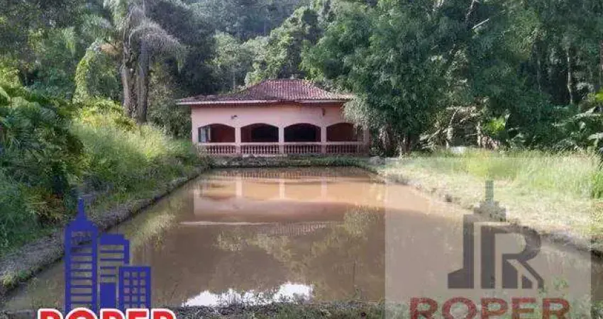 Excelente sitio com escritura de 25.173 m² /3 casas/ galpão/ área gourmet à venda em atibaia