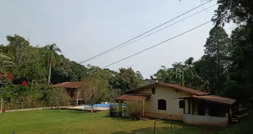 EXCELENTE CHÁCARA DE 8.500 M²/ CASA SEDE/PISCINA À VENDA EM ITAPECERICA DA SERRA POR R$ 869.000,00
