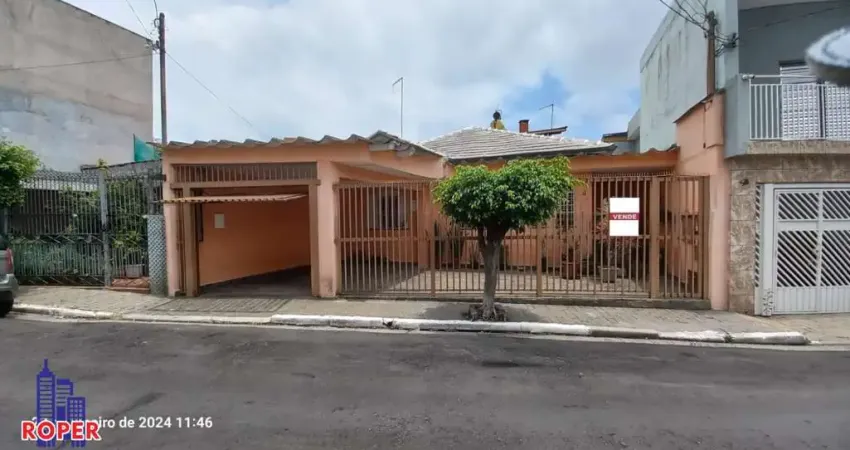 EXCELENTE CASA DE 190 M²ÁREA CONSTRUÍDA, 2 DORMITÓRIOS/2 VAGAS/ ÁREA GOURMET À VENDA NA CHÁCARA CALIFORNIA.