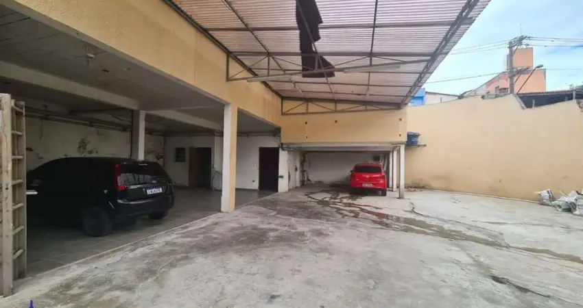 EXCELENTE SOBRADO DE 700 M²/3 DORMITÓRIOS/ESPAÇO GOURMET E GALPÁO À VENDA EM SÃO BERNARDO DO CAMPO.