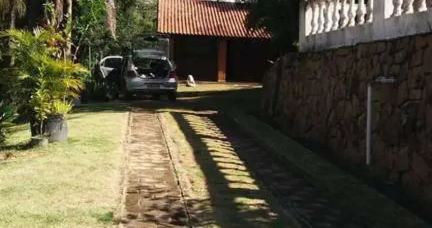 LINDA CHÁCARA DE 5.000 METROS À VENDA EM ATIBAIA, SÃO PAULO