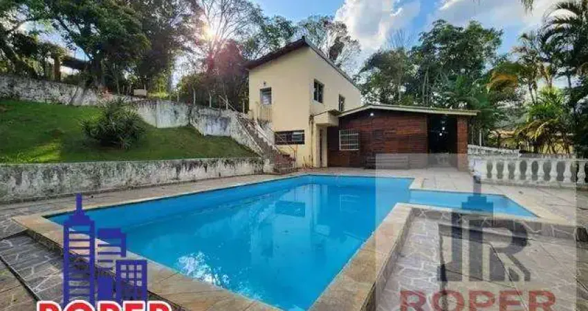 Excelente chácara de 1.460 m²/casa sede, piscina/ espaço gourmet à venda no condomínio fechado ypê vale em mairiporã