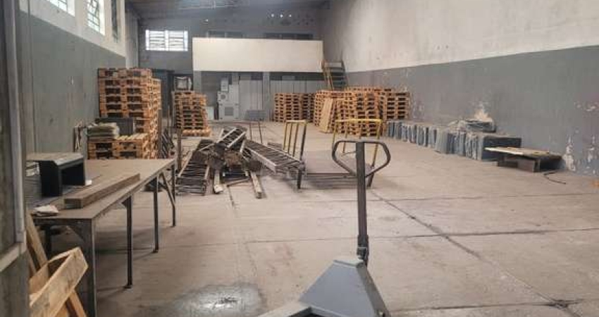 EXCELENTE GALPÃO DE 560 M² COM 3 PAVIMENTOS PARA ALUGAR NO JARDIM COLORADO