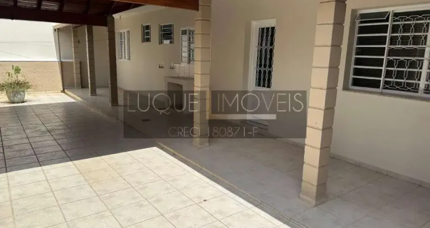 Casa com 3 quartos à venda na Vila Suíça, Indaiatuba 