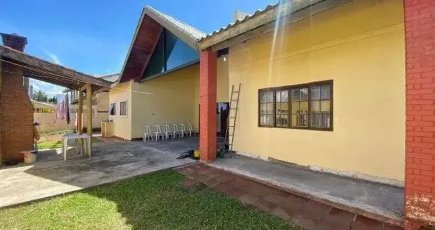 Casa frente mar na Vila Romar - R$ 1.200.000,00.