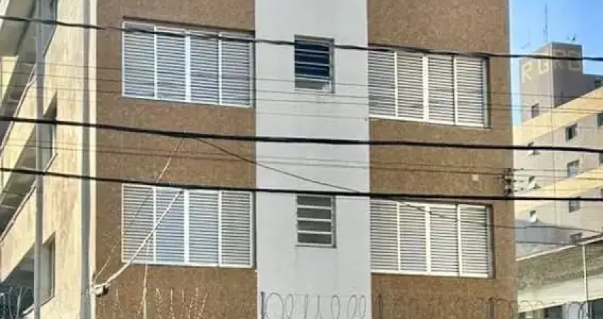 Apartamento na praia com área gourmet em Praia Grande.