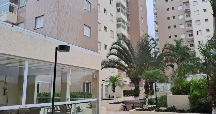 Apartamento com 2 quartos, piscina e área gourmet em Itanhaém.