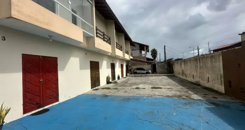 Casa em condomínio à 50m do mar em Itanhaém.