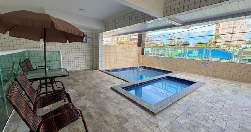 Apartamento com 2 quartos e piscina em Praia Grande.