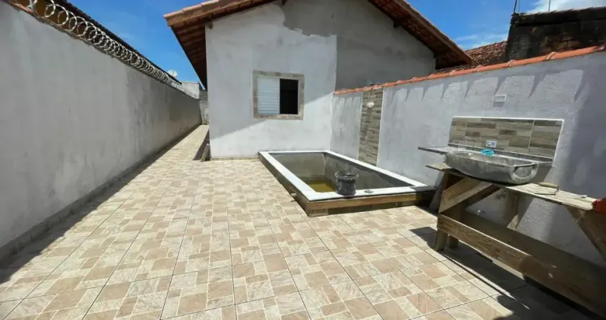 Casa com 2 quartos à venda na Praça Ângelo Guerra, 13617, Nova Itanhaém, Itanhaém