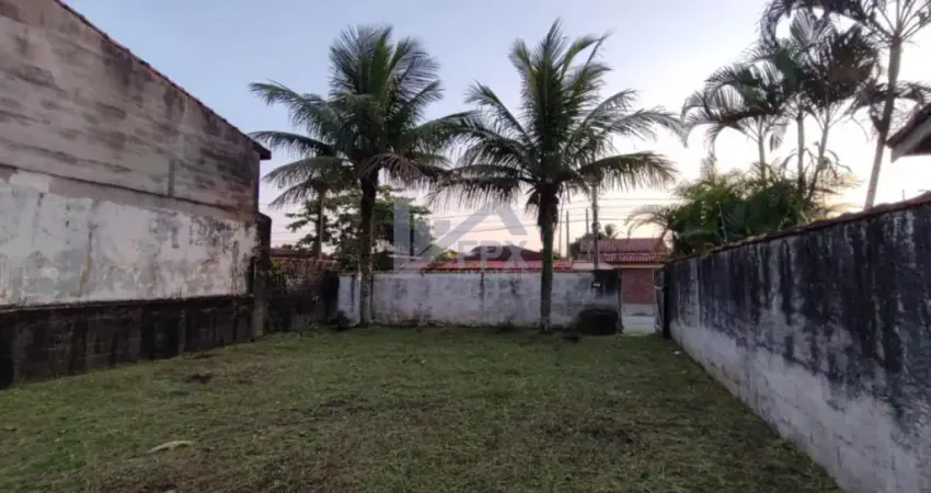 Terreno à venda na Praça Ângelo Guerra, 454, Balneário Gaivota, Itanhaém