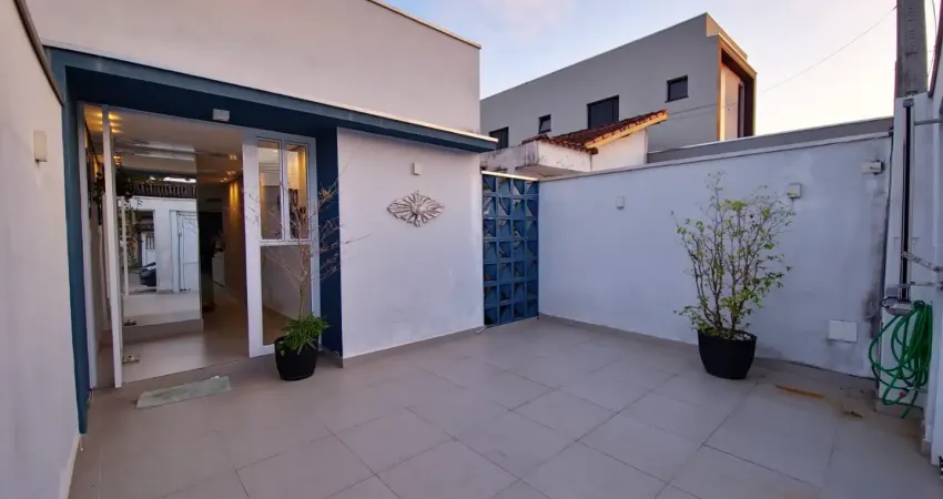 Casa com 2 quartos e espaço para piscina em itanhaém - r$ 420.000,00.