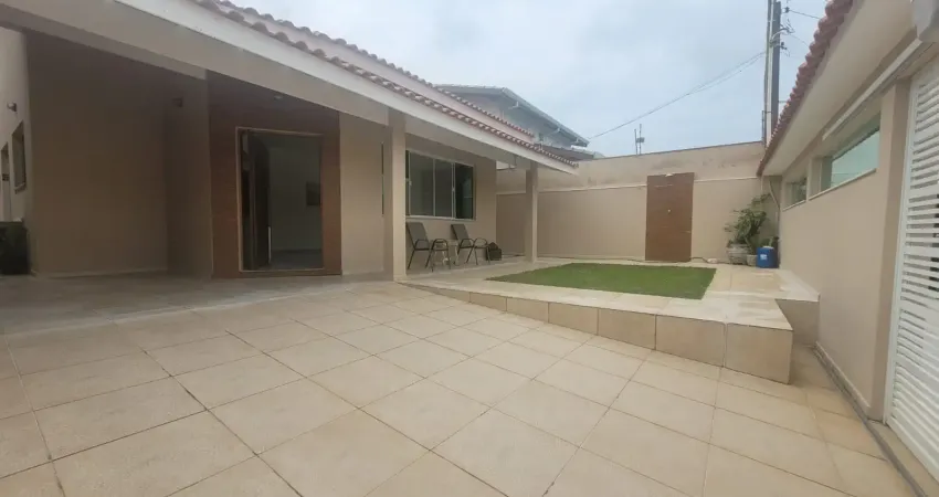 Casa com 3 quartos à venda na Av. padre anchieta, 6840, Jardim Casablanca, Peruíbe