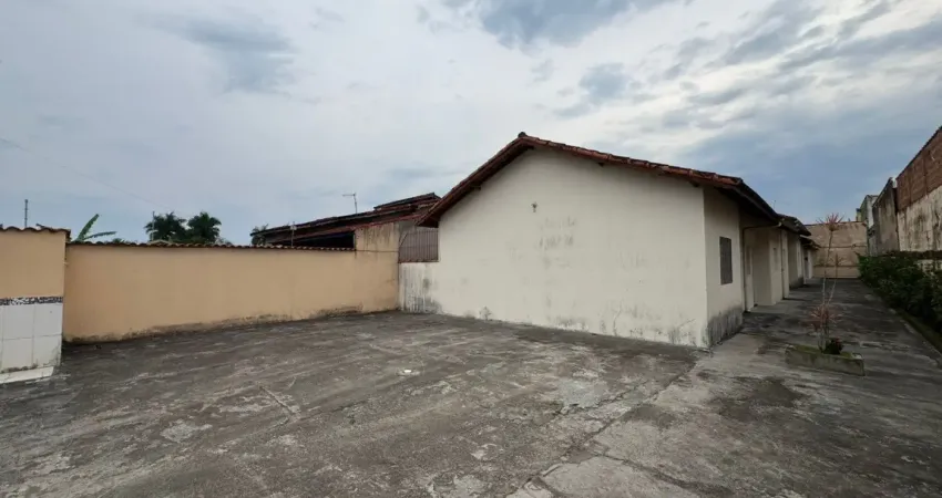 Casa em condomínio com 2 quartos e churrasqueira em itanhaém - r$ 189.900,00.