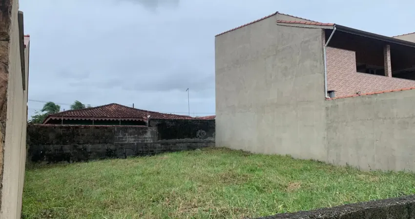 Terreno à venda na Praça Ângelo Guerra, 055, Bopiranga, Itanhaém