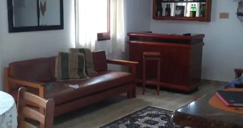 Apartamento na praia com 2 quartos em peruíbe - r$ 500.000,00.