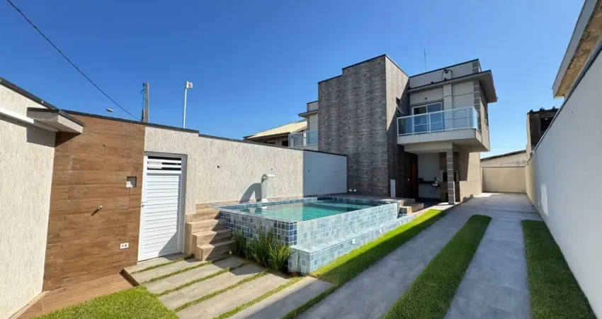 Casa frente mar com piscina e 3 quartos em itanhaém - r$ 649.000,00.